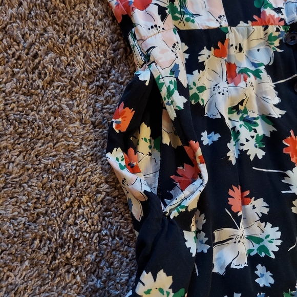 Abercrombie & Fitch Floral Romper, With Pockets - Picture 4 of 6